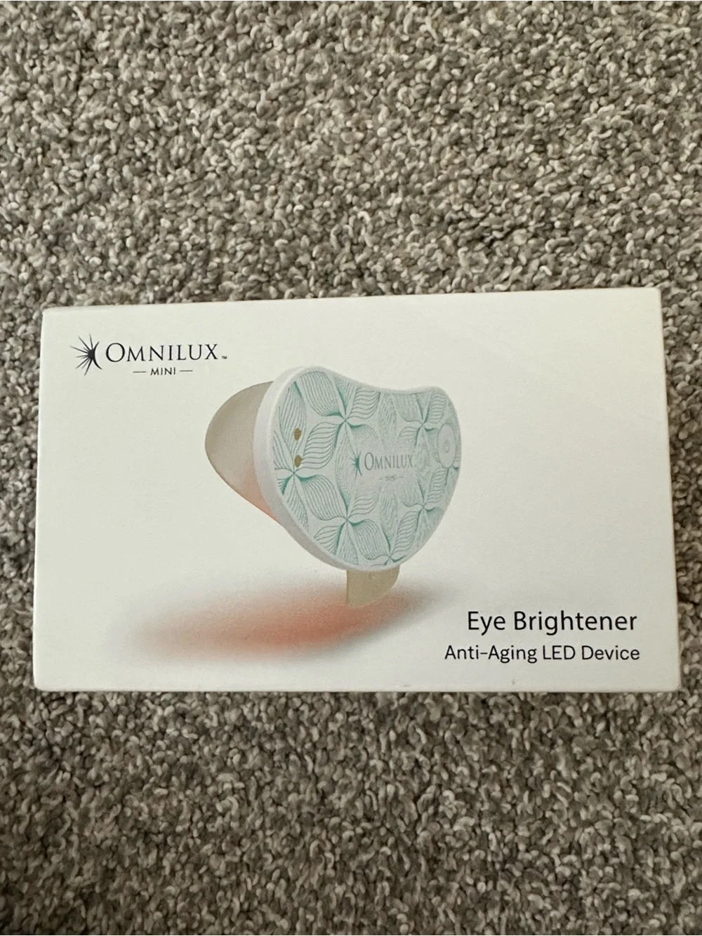 NIB Omnilux Mini Eye Brightener LED Device